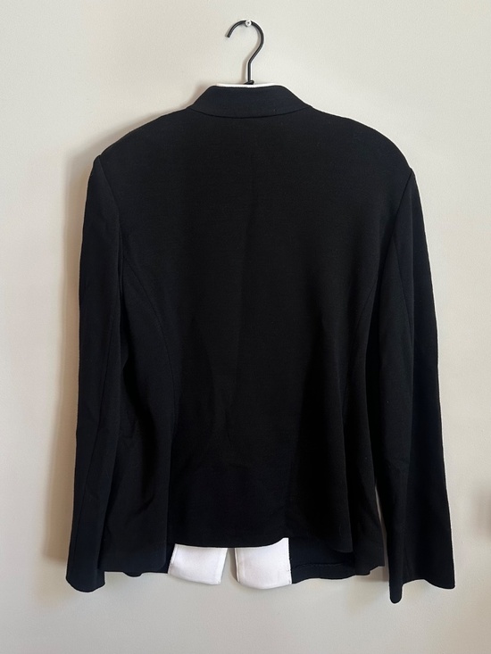 St John Black Blazer - Picture 5 of 5